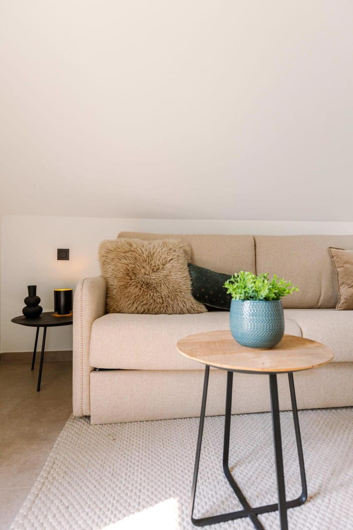 Huswell - Nadia - Family Room At Ranch "De Blauwe Zaal" Bruges Exterior foto